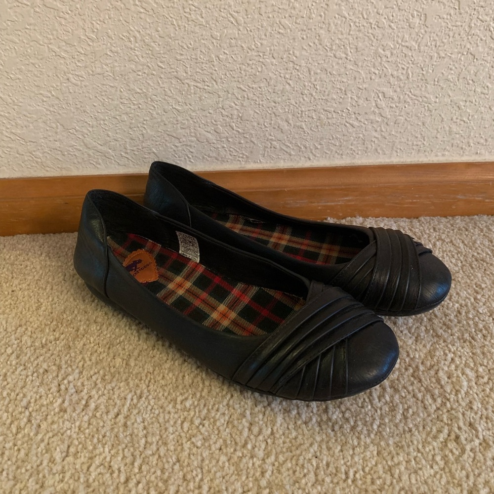 Rocket Dogs Black Flats